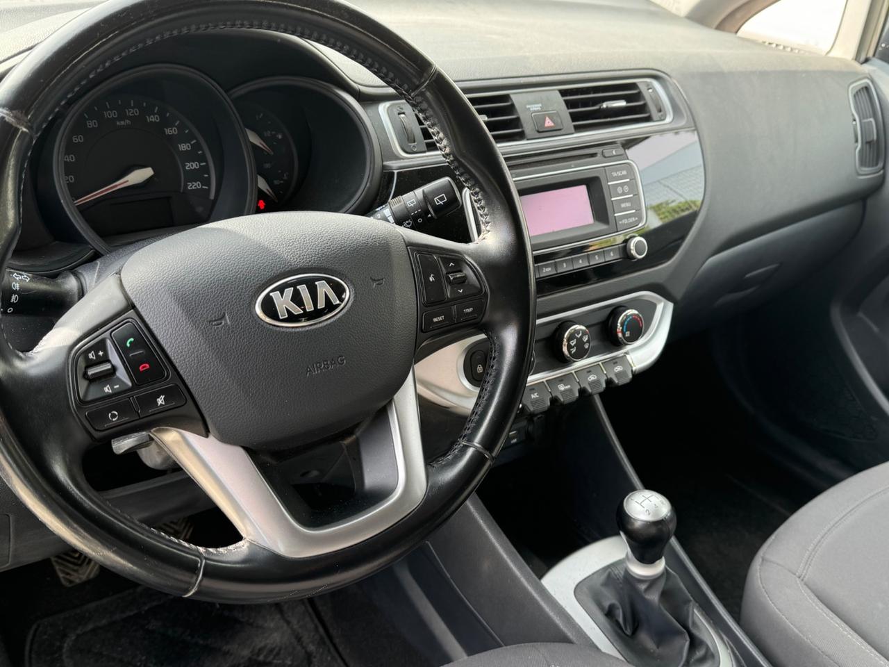 Kia Rio 1.2 CVVT 5p. Active NEOPATENTATO