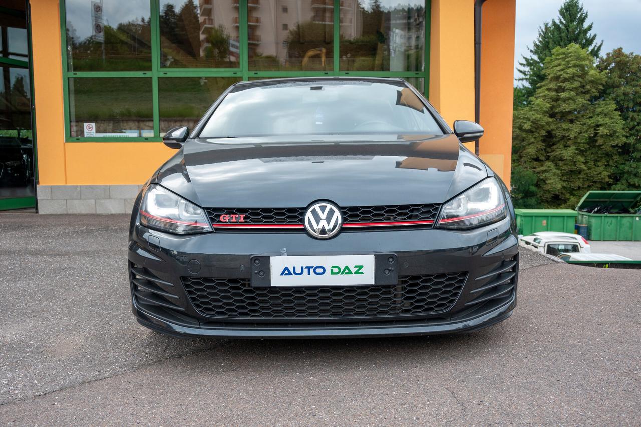 VW Golf GTI VII 2.0 TSI 220CV 5p GANCIO