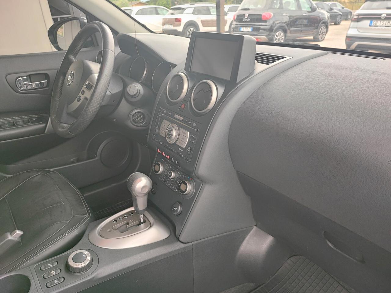 Nissan Qashqai Qashqai+2 2.0 dCi DPF 4WD Tekna