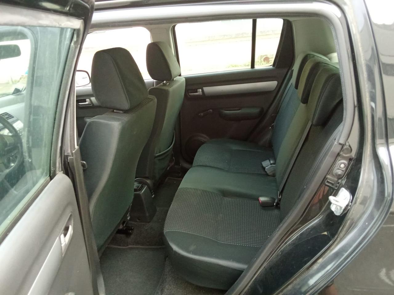 Suzuki Swift 1.3 benzina/gpl