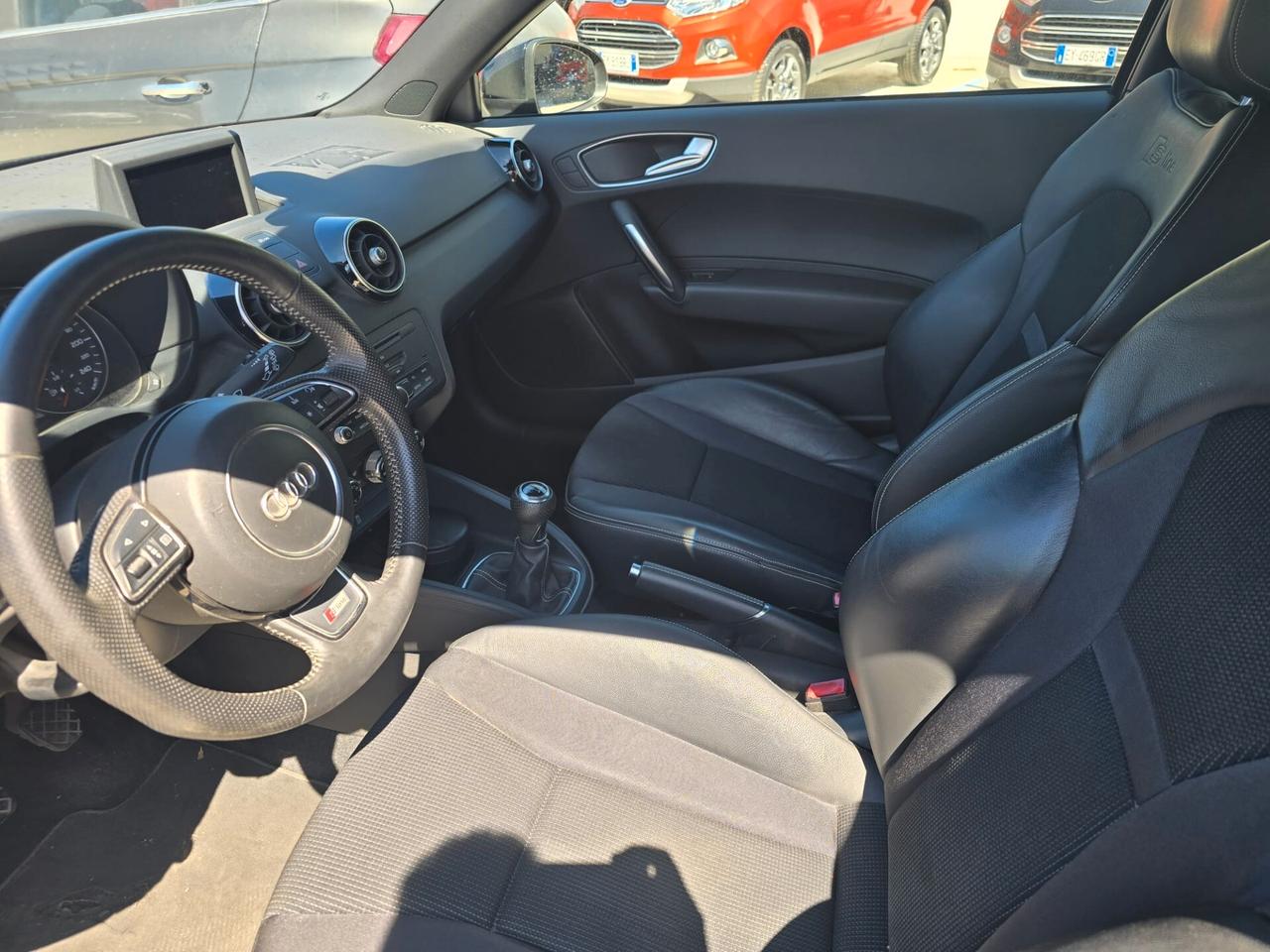 Audi A1 1.6 TDI S line edition
