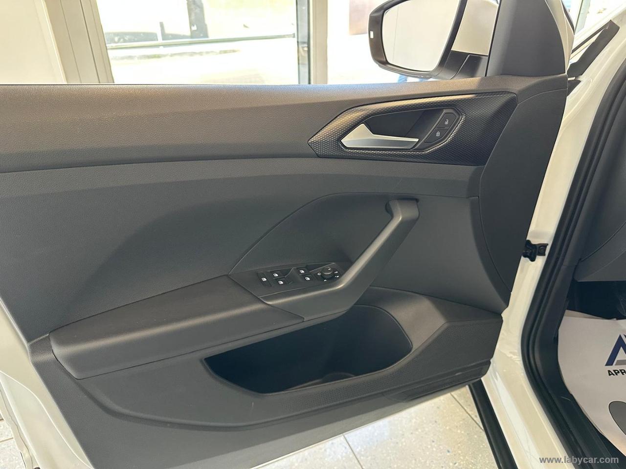 VOLKSWAGEN T-Cross 1.0 TSI Life