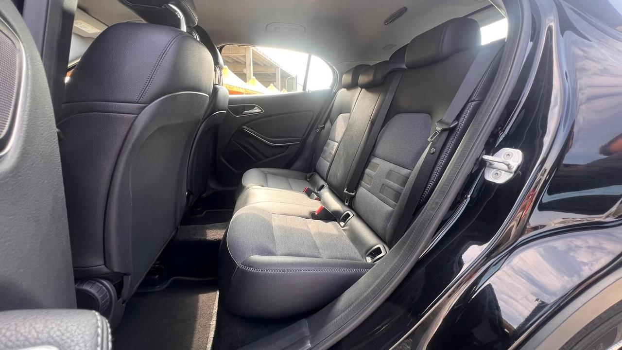 Mercedes-benz GLA 200 CDI Premium