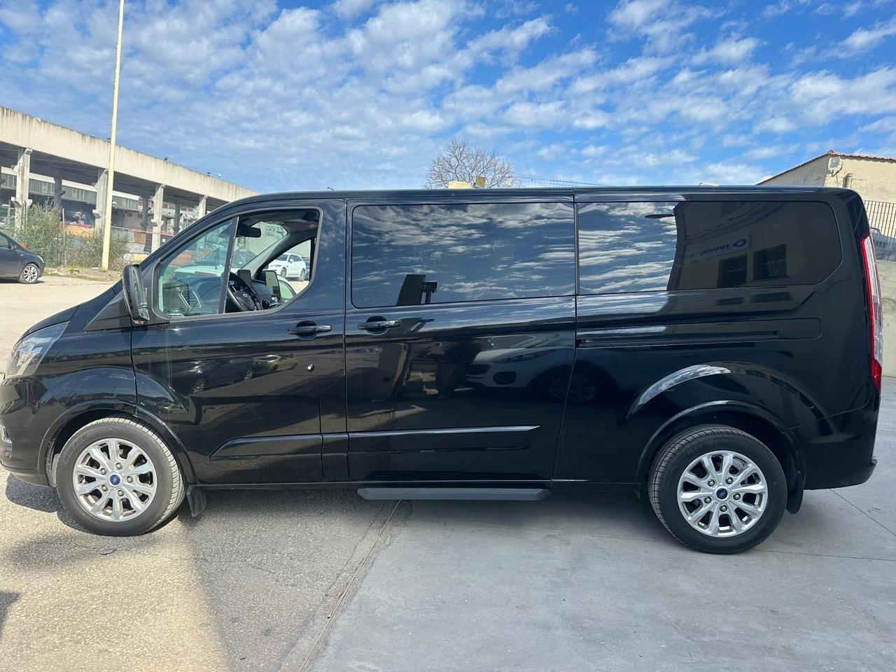 Ford Tourneo Custom 2.0D 170cv 9 posti fullopt 2018