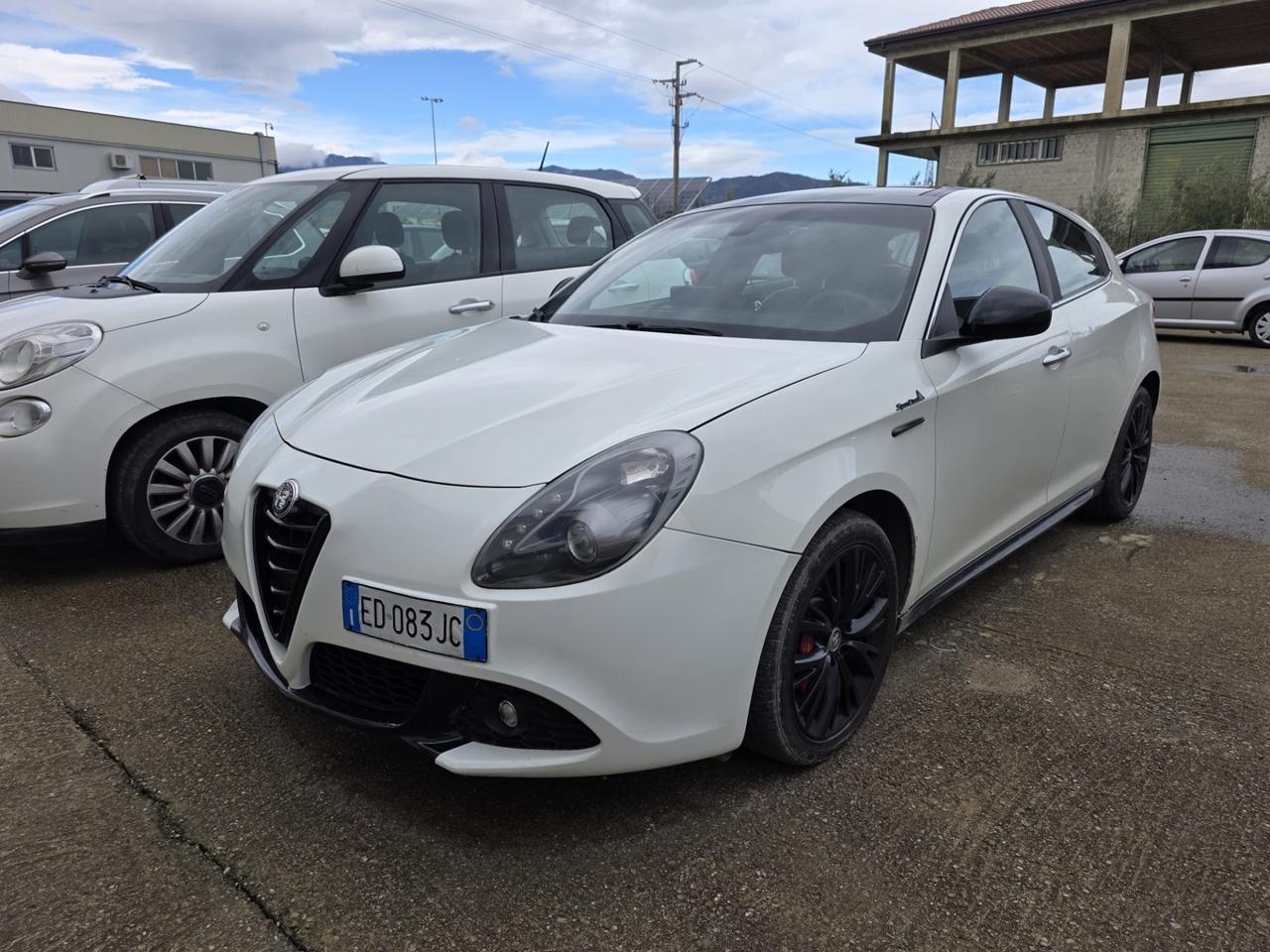 Alfa Romeo Giulietta 1.6 JTDm-2 105 CV Distinctive