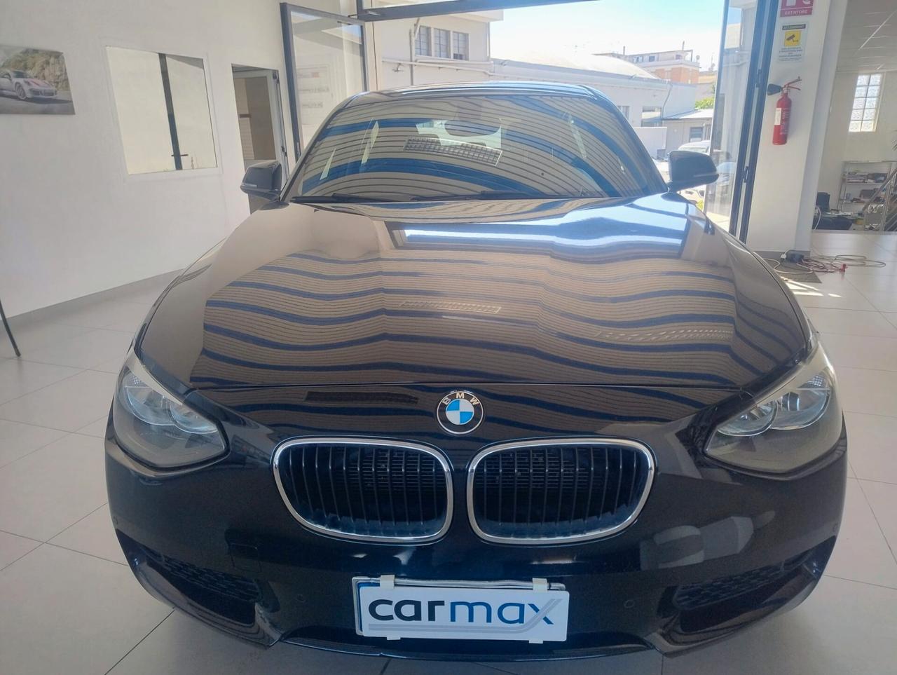 Bmw 116 116d 5p. Urban