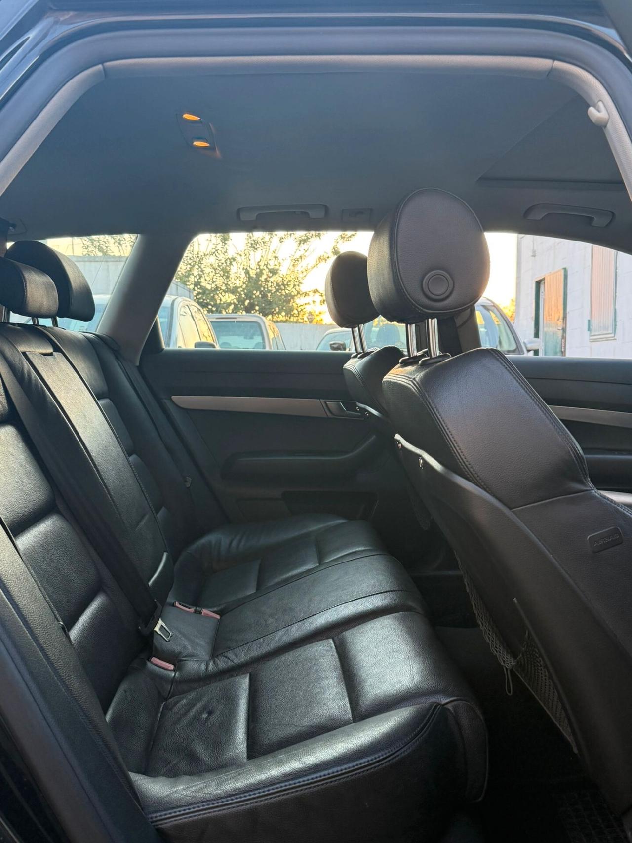 Audi A6 3.0 V6 Quattro