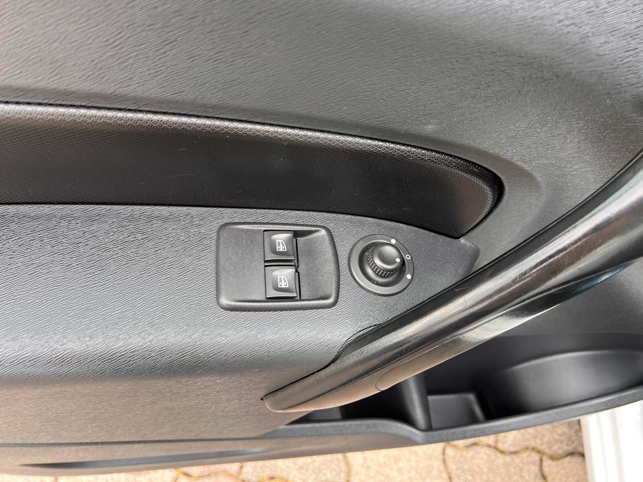 Renault Kangoo Blue dCi 8V 95CV Maxi Vetrato N1