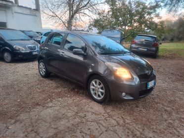 Toyota Yaris 1.3 5 porte Sol