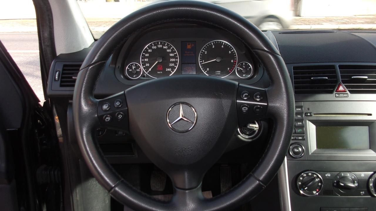 Mercedes-benz A 160 BlueEFFICIENCY Premium