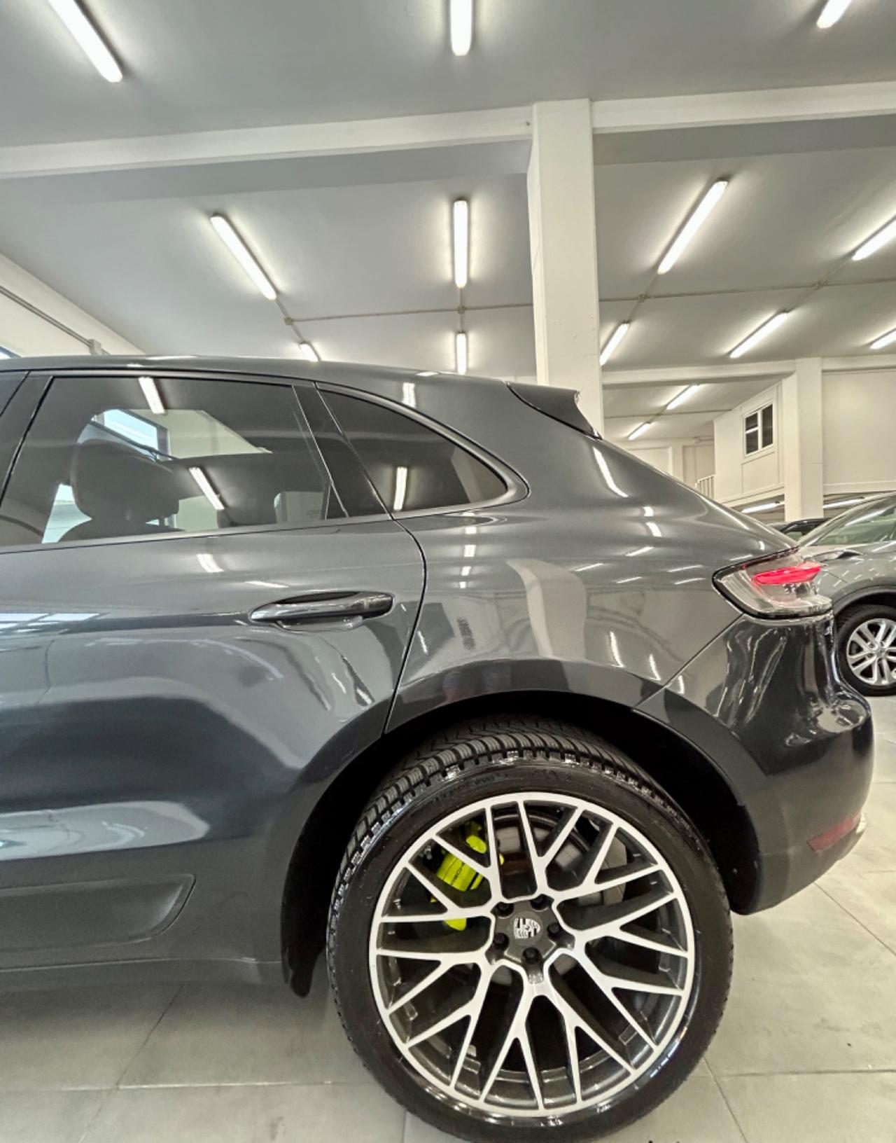 Porsche Macan 2.0 245cv FULL OPTIONAL finanziabile