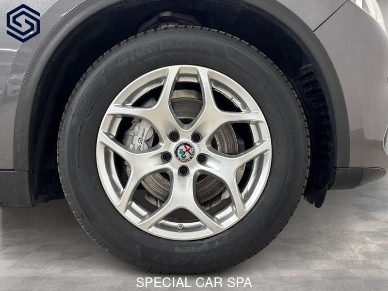 Alfa Romeo Stelvio 2.2 t Business Q4 190cv auto