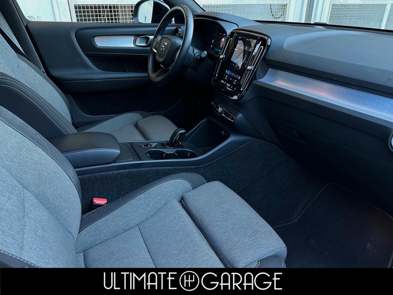 Volvo XC40 B3 automatico Core *Garanzia 5 Anni