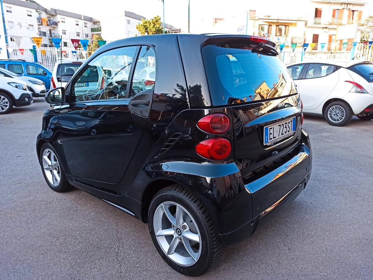 Smart ForTwo 1000 52 kW coupé MHD pulse