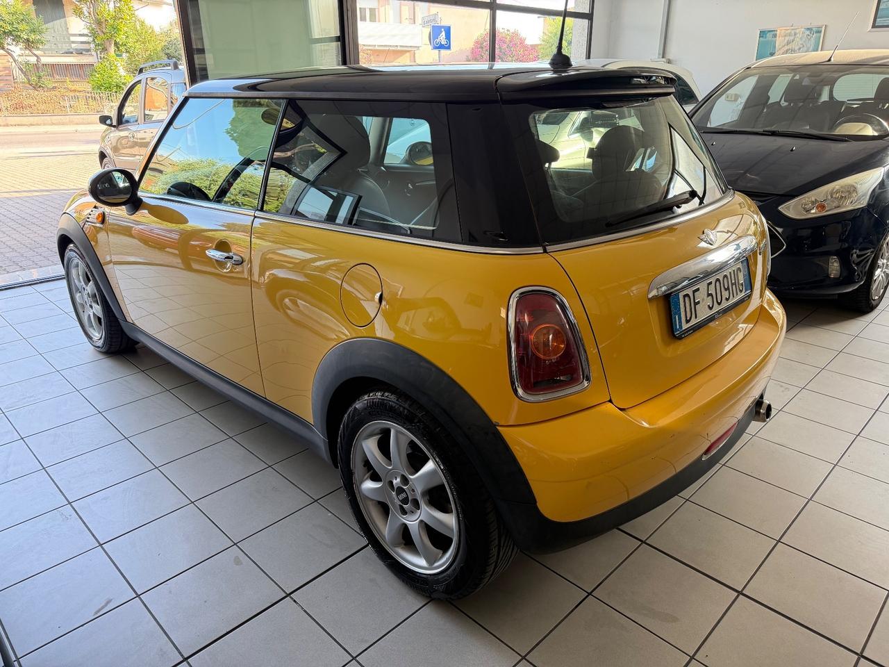 Mini 1.6 16V Cooper