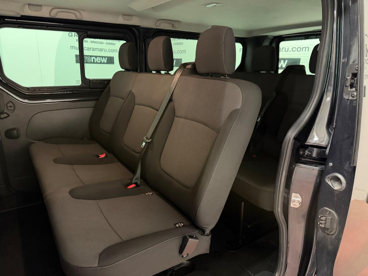 Renault Trafic BluedCi 150Cv 9 POSTI
