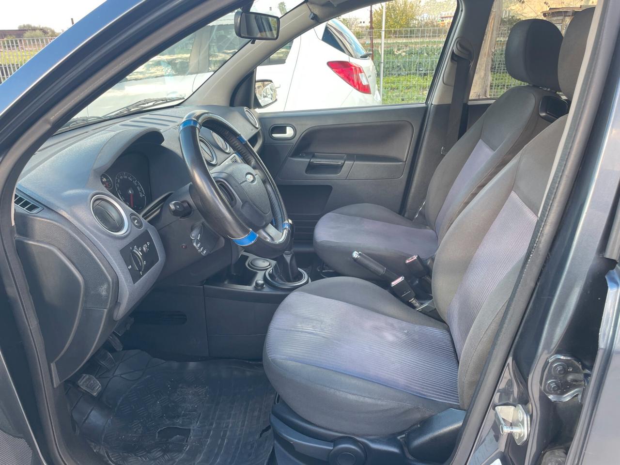 FORD FUSION ANNO 04/2007 1.6 DIESEL 90 CV