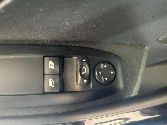 Peugeot 208 208 I 2012 5p 1.2 puretech (vti) 12v Active