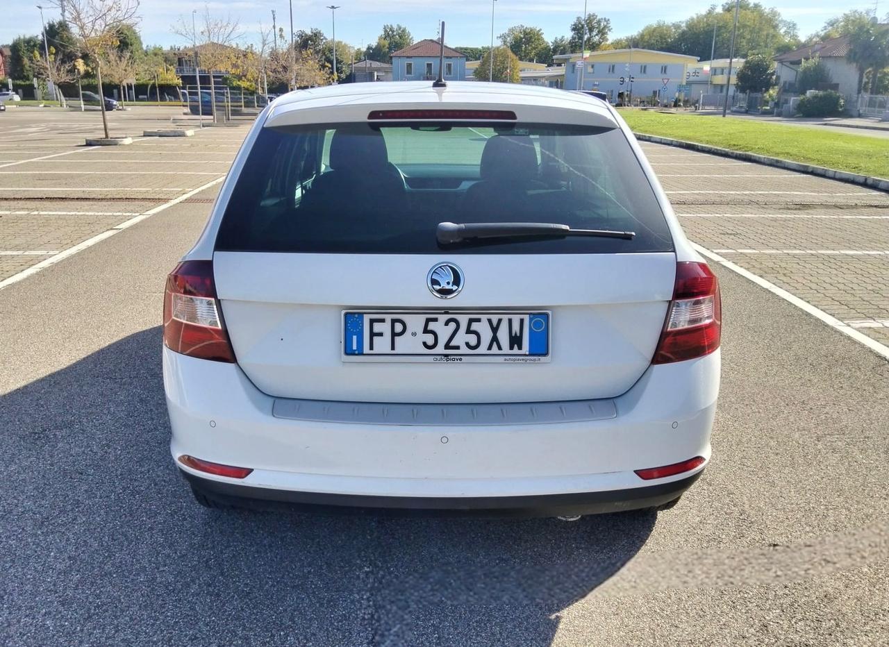 Skoda Rapid Spaceback 1.4 TDI 90Cv DSG*Automatic*AppleCarPlay