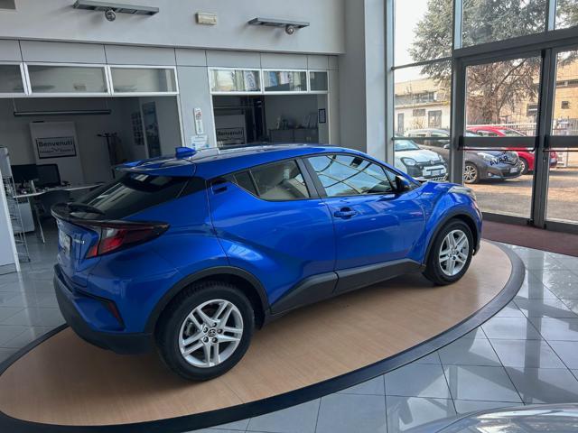 TOYOTA C-HR 1.8 Hybrid E-CVT Active