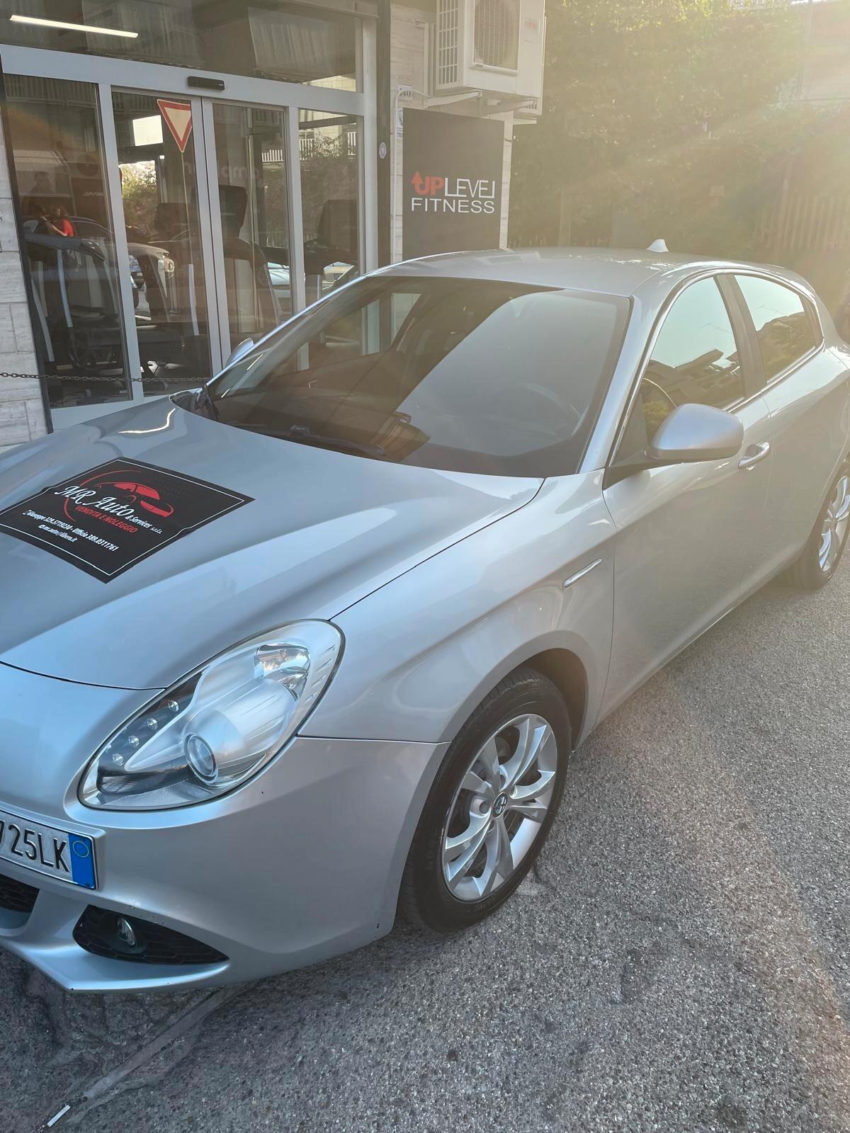 Alfa Romeo Giulietta 1.6 JTDm-2 105 CV Exclusive