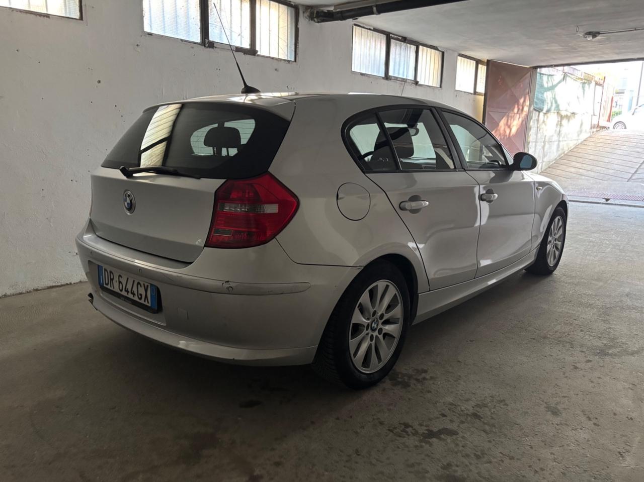 Bmw 116i cat 5 porte Futura