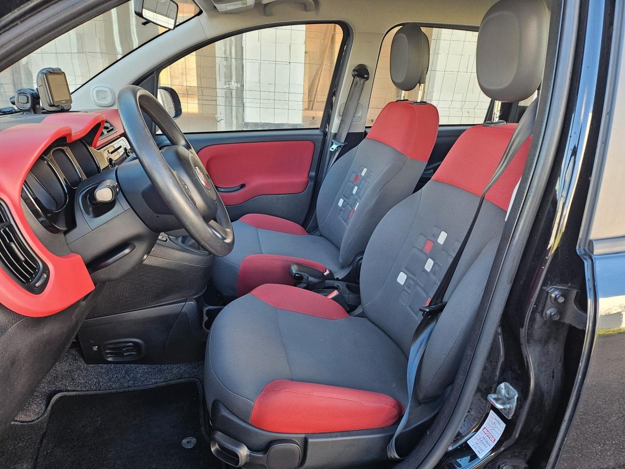 Fiat Panda 0.9 Lounge MULTIFUNZIONE SENSORI TOM TOM