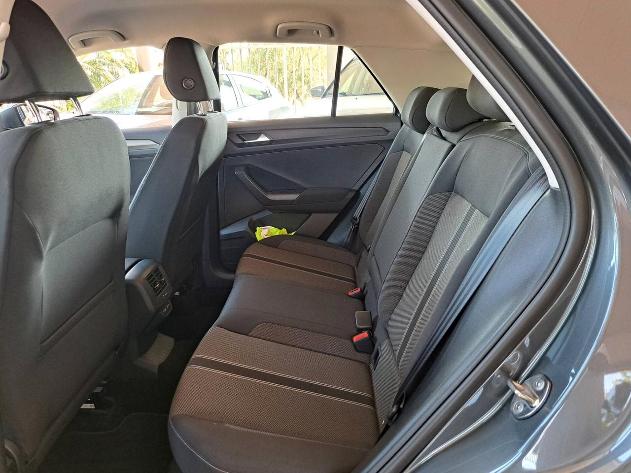 Volkswagen T-Roc 2.0 TDI SCR Business BlueMotion Technology