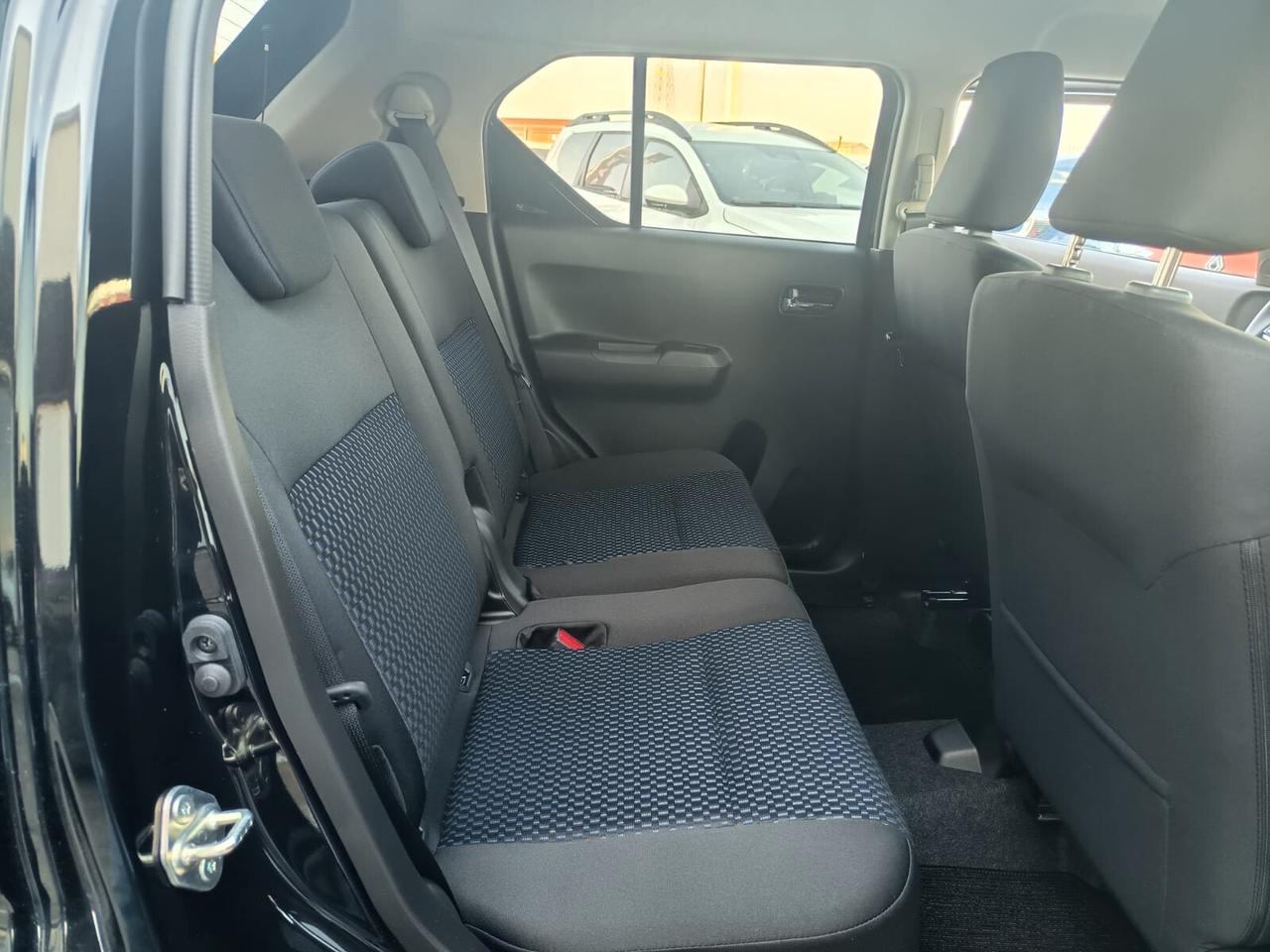 Suzuki Ignis 1.2 Hybrid Top