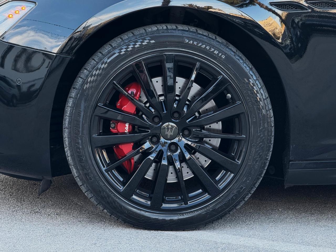 Maserati Ghibli 3.0 V6 DS Granlusso 250CV PACK BLACK