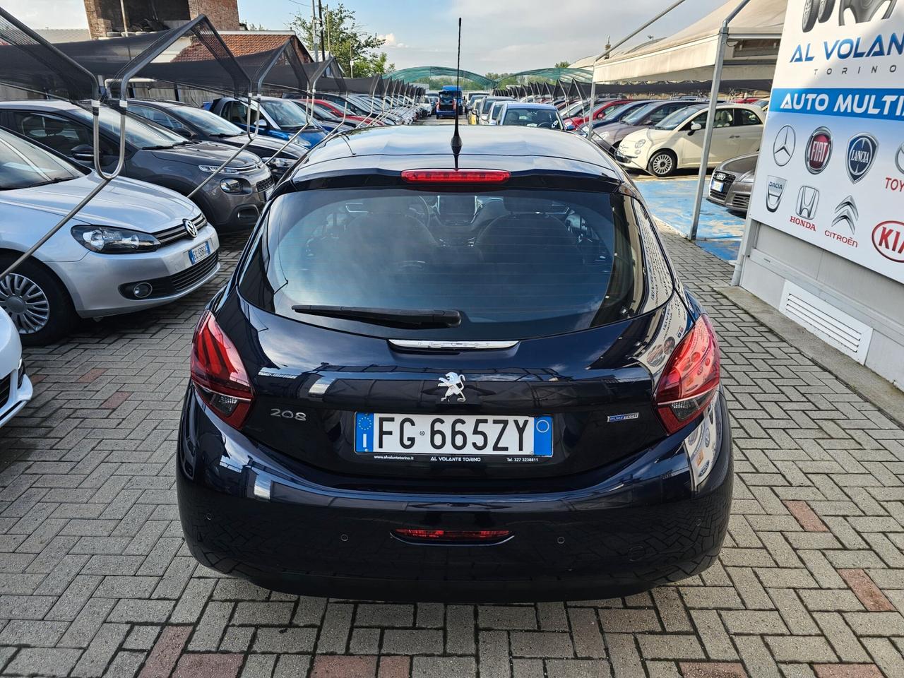 Peugeot 208 PureTech 82 5 porte Allure