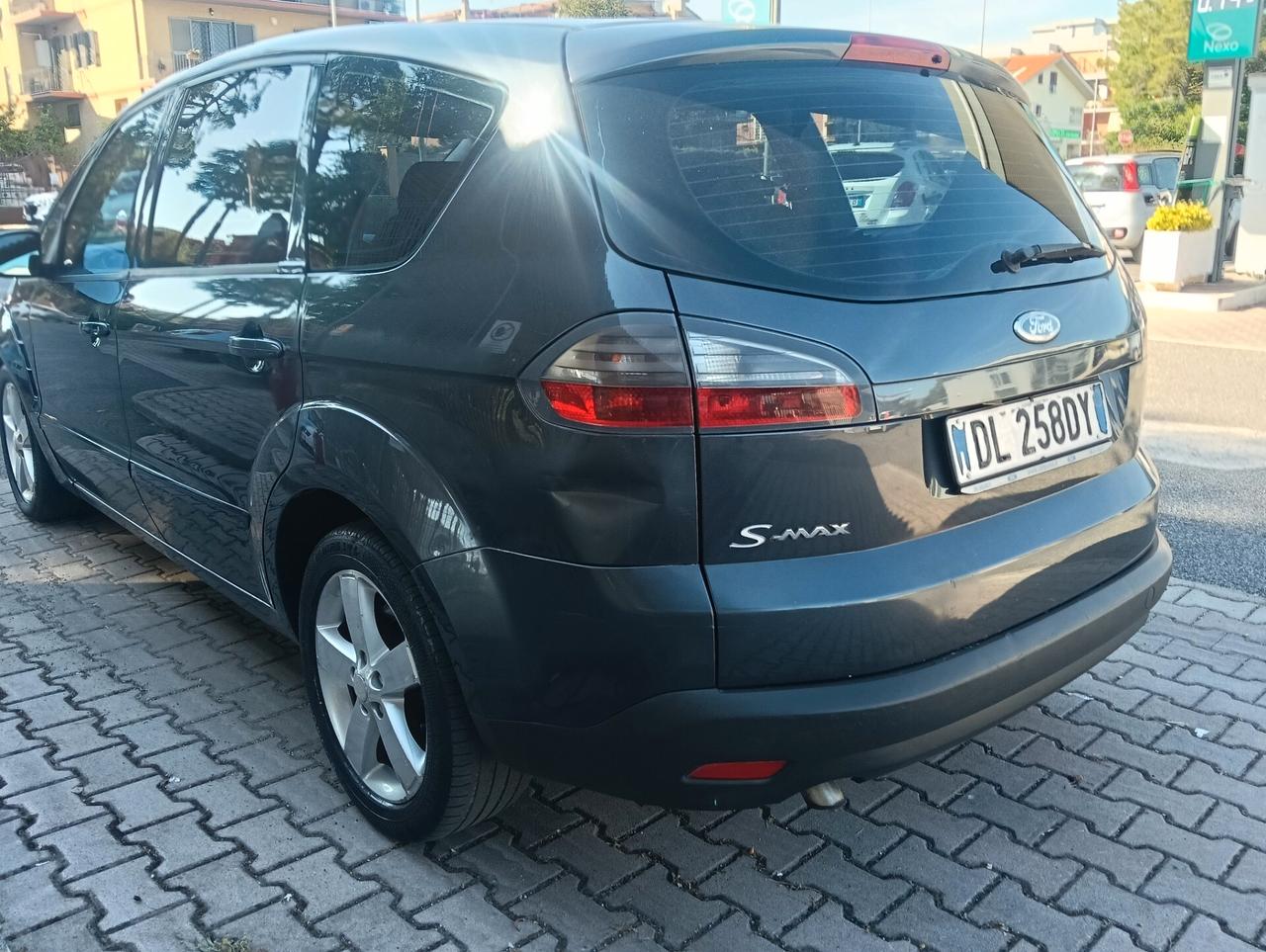 Ford S-Max 2.0 TDCi 140CV Titanium