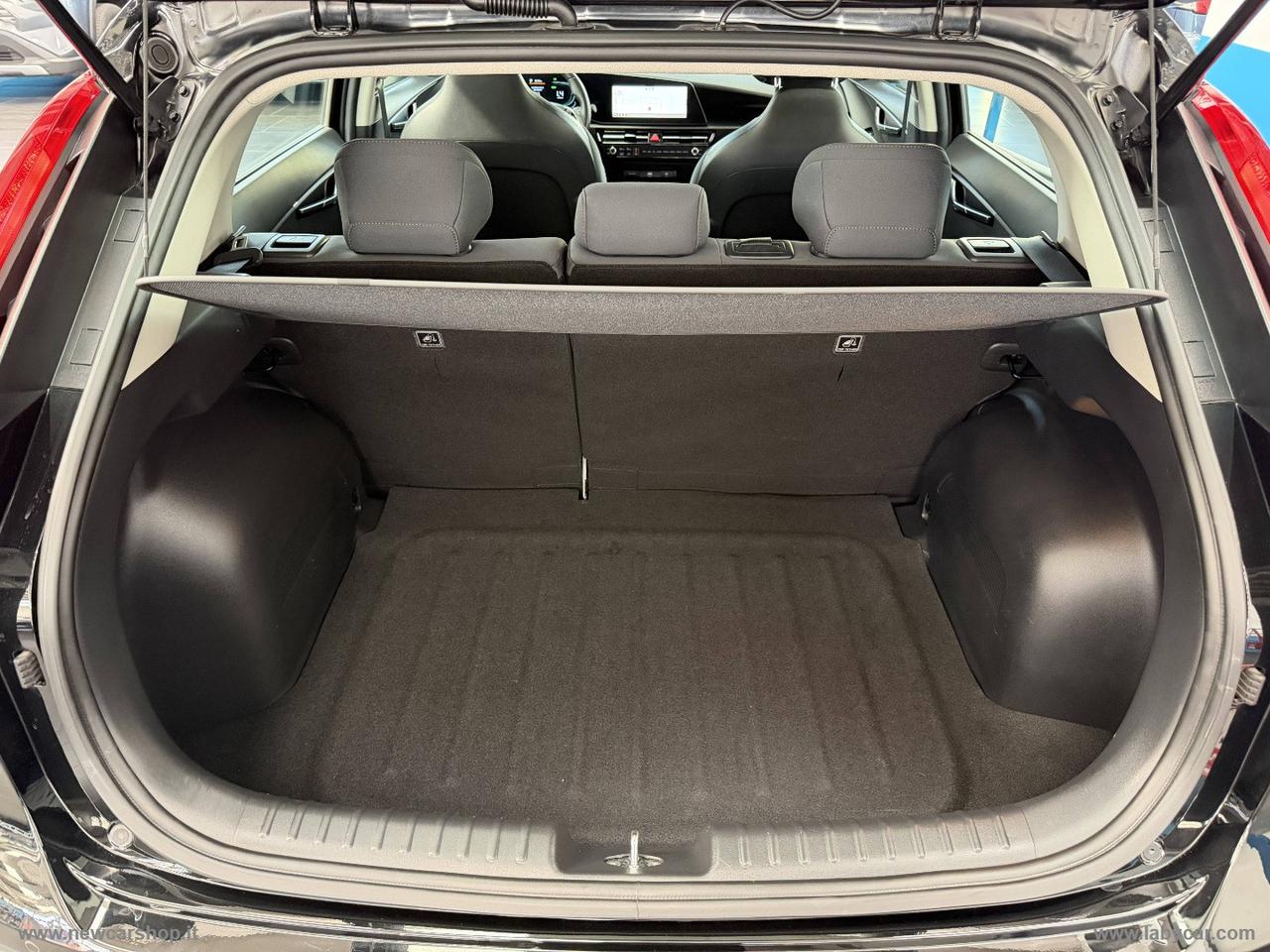 KIA Niro 1.6 GDi DCT HEV Business NEOPATENTATI