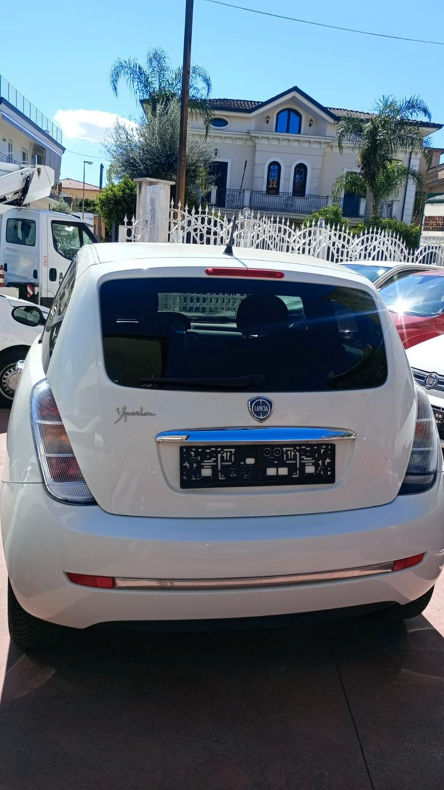 Lancia Ypsilon 1.2 Oro