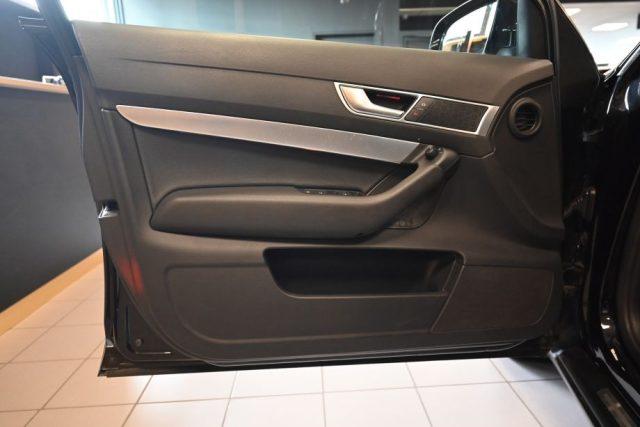 AUDI A6 AVANT 3.0TDI Q.TIP.224CV TET.PELLE NAVI18"STRAFULL