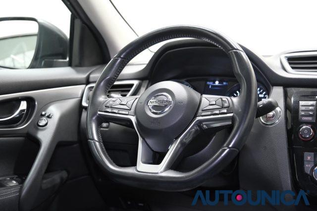 NISSAN Qashqai 1.2 DIG-T N-CONNECTA NEOPATENTATI TETTO PANORAMA