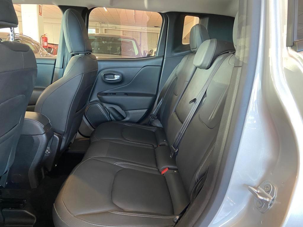 Jeep Renegade LIMITED 1.3 T4 4WD Active Drive 62000 km