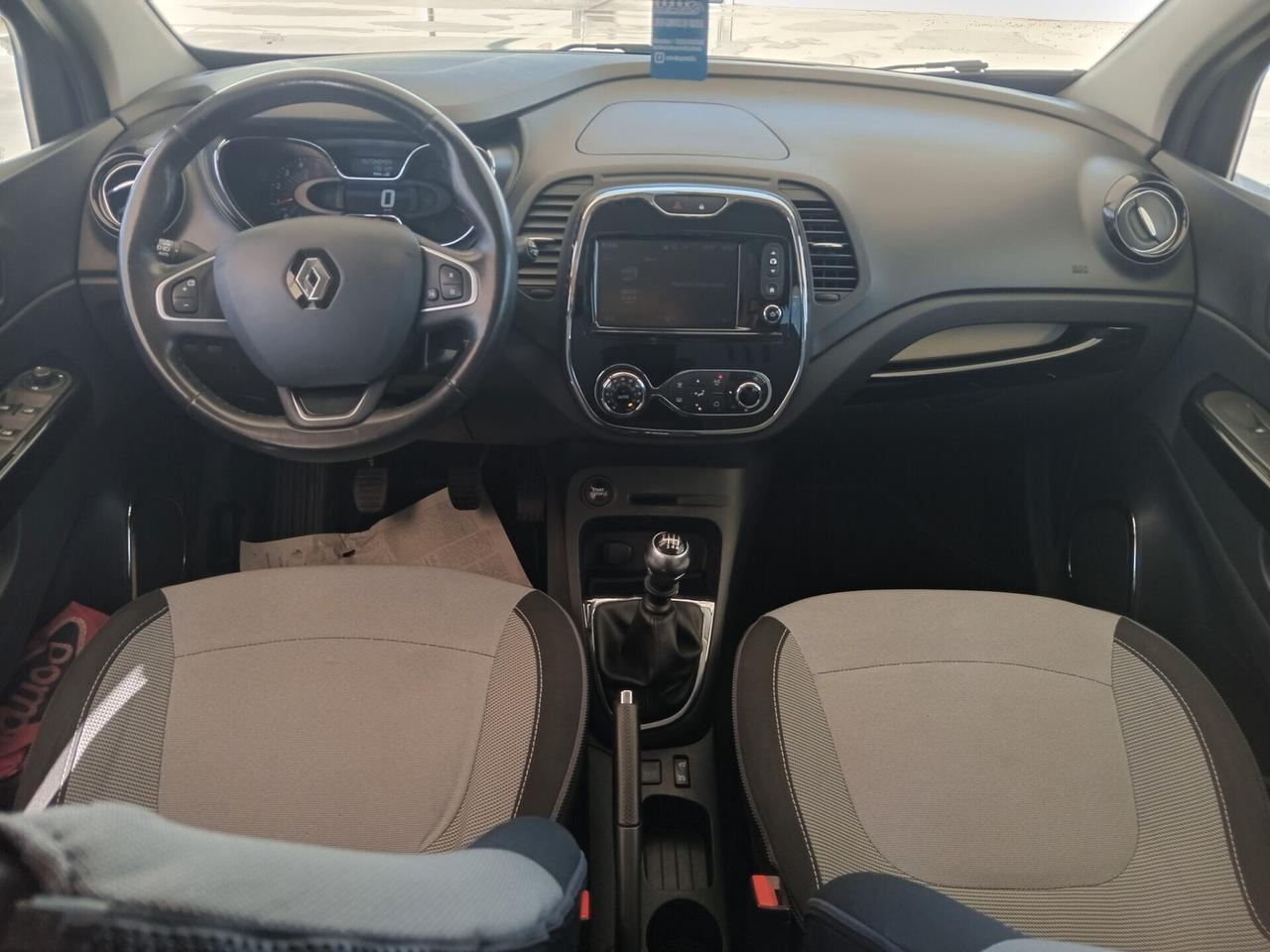 CAPTUR 1.5 DISEL C.V 110 Energy IL TOP PER NEO PATENT DA VETRINA