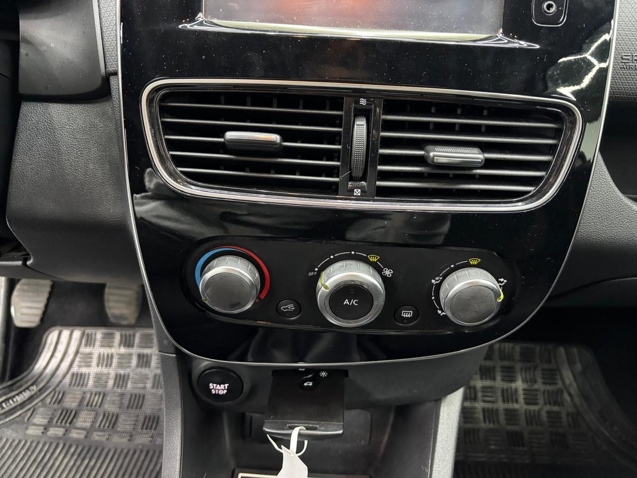 Renault Clio dCi 8V 75CV Start&Stop 5 porte Energy Zen