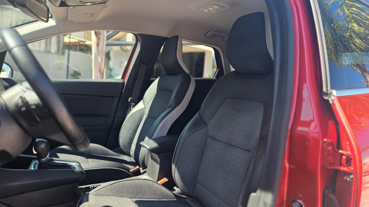 Renault Captur 1.5 blue dci Intens 115CV edc Uff Italy Pelle Navi Led