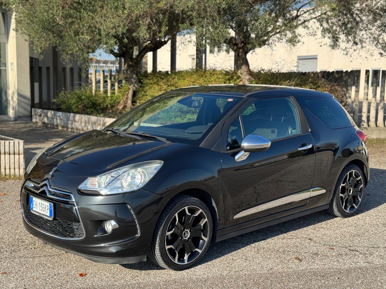 Ds DS3 3 1.6 HDi 90cv Just Black