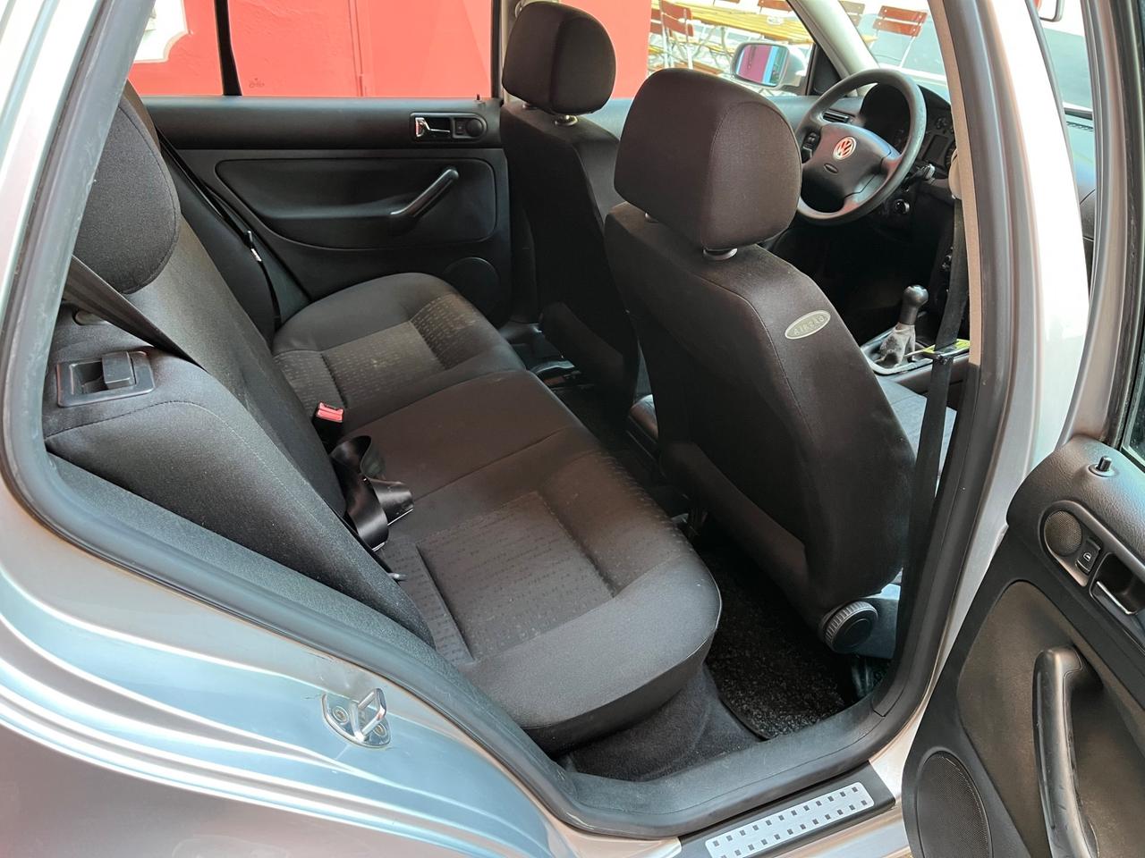 Volkswagen Golf 1.9 TDI/101 CV