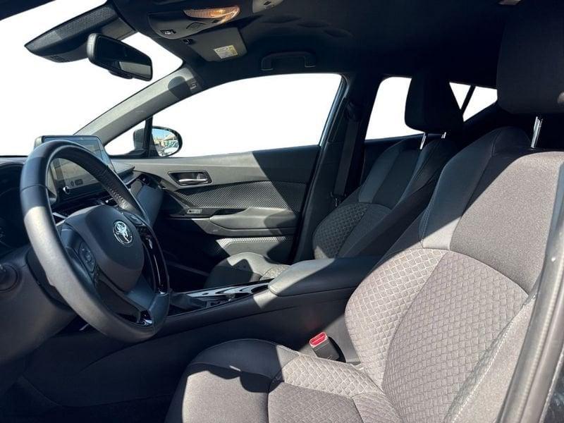Toyota C-HR I 2020 2.0h Trend e-cvt