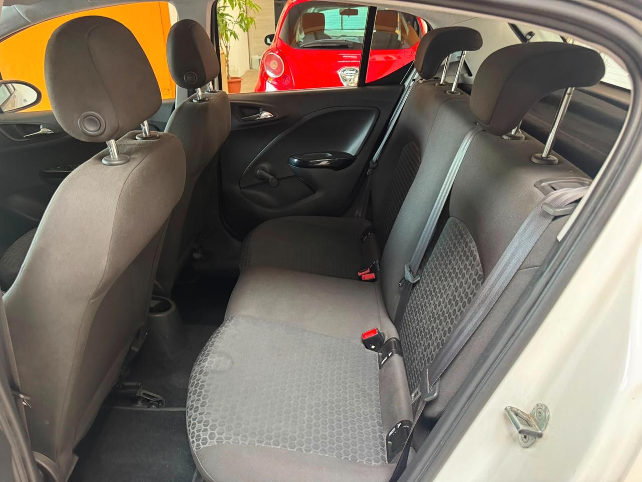Opel Corsa 1.2 5 porte