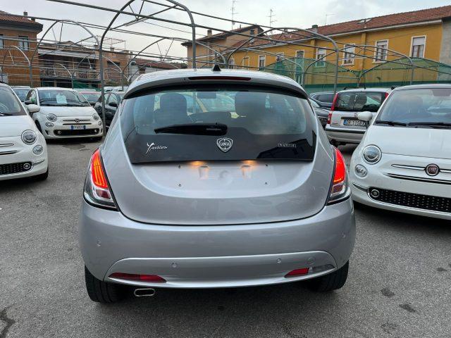 LANCIA Ypsilon 1.0 FireFly 5 porte S&S Hybrid Ecochic Gold