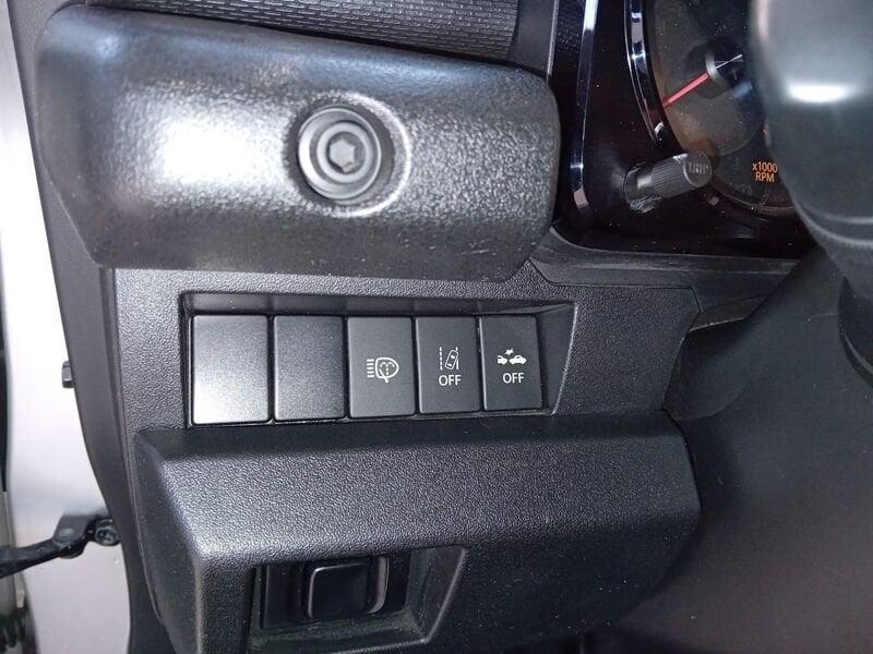 Suzuki Jimny Jimny 1.5 5MT Top 4 POSTI