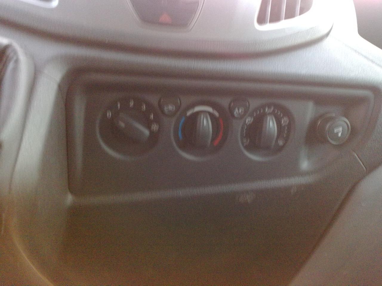 Ford Transit 2.2tdci RIBALTABILE TRILATERALE - 2015