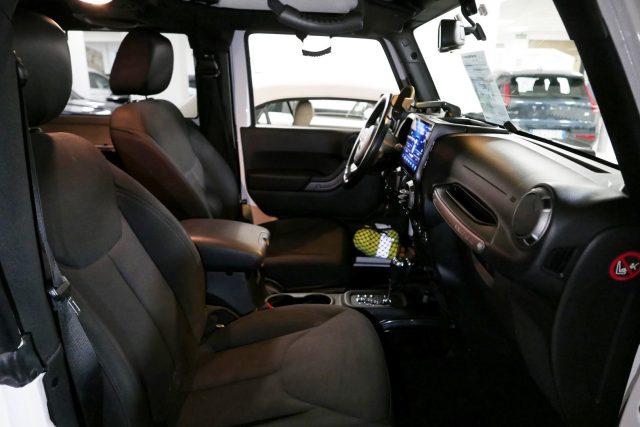 JEEP Wrangler 2.8 CRD DPF Sport Auto