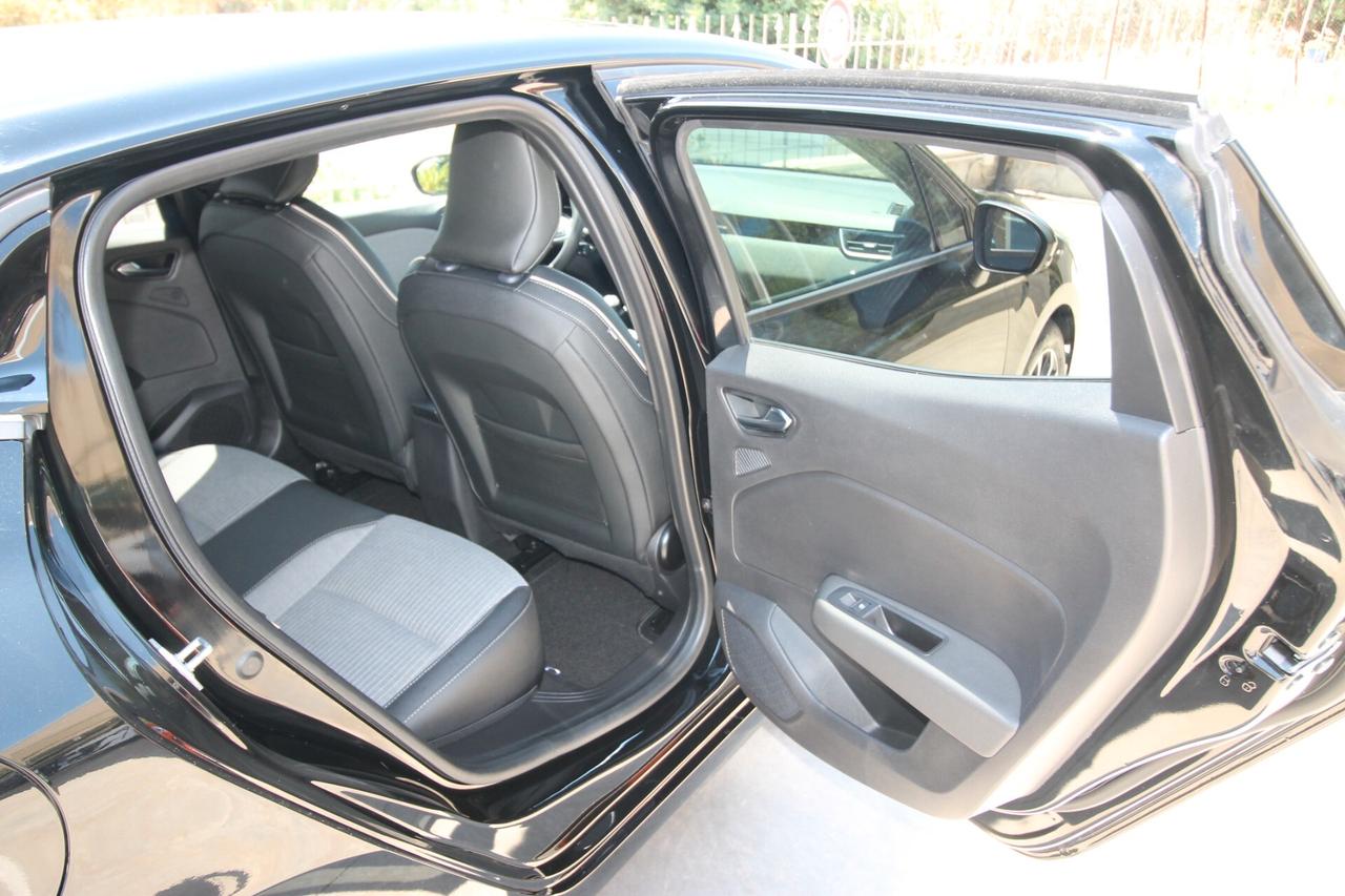 Renault Clio 5p 90cv Techno|26.800KM|2025