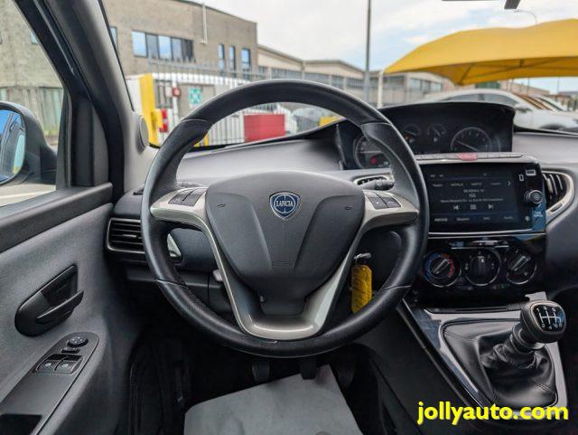 LANCIA Ypsilon 1.0 FireFly 5P S&S Hybrid Gold 5 posti - Ruotino